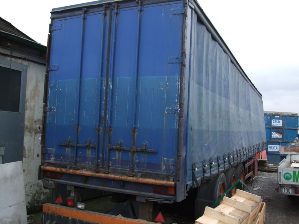 trailer remolque pic1.JPG